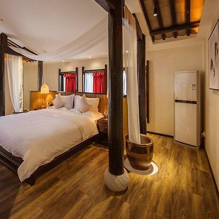 Lijiangl Hotel Liman Shenmiji Inn Лиджанг Екстериор снимка