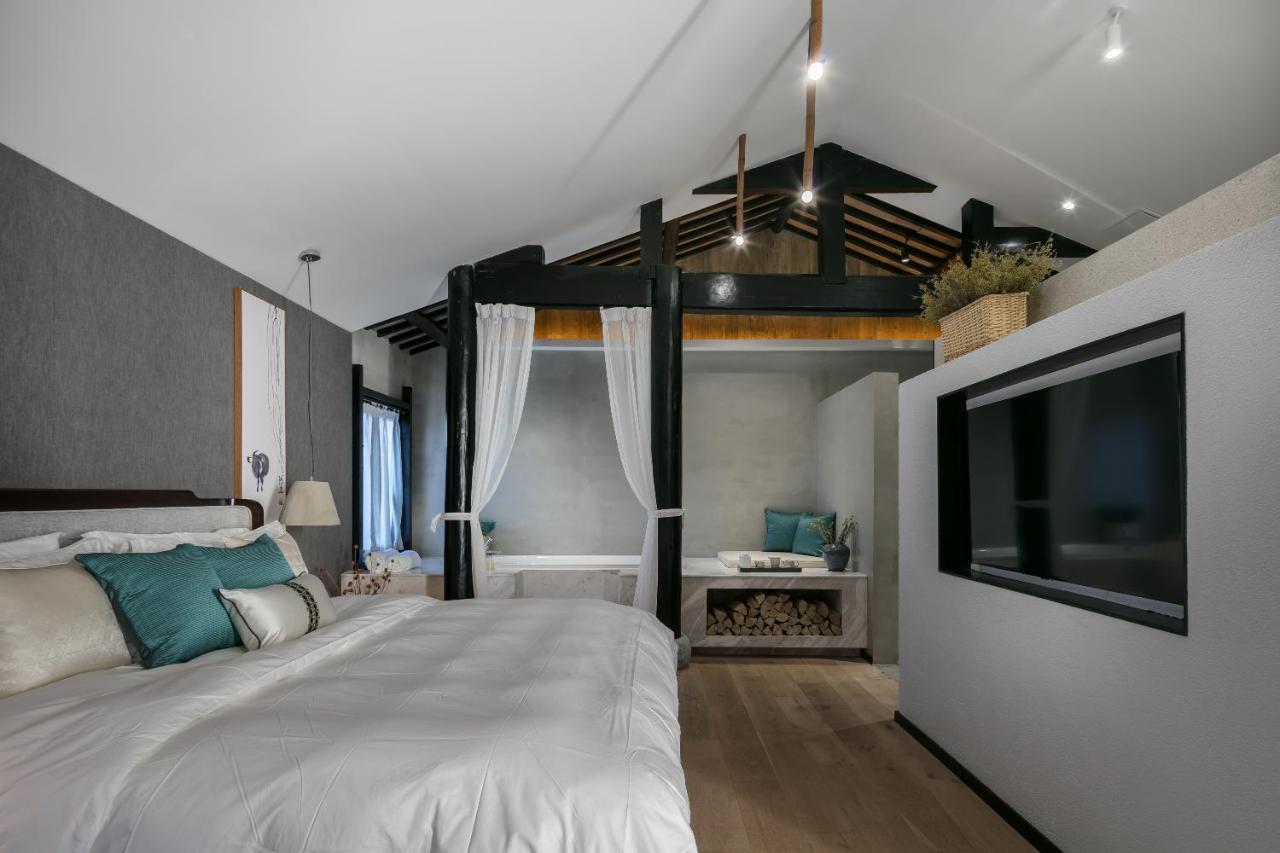 Lijiangl Hotel Liman Shenmiji Inn Лиджанг Екстериор снимка